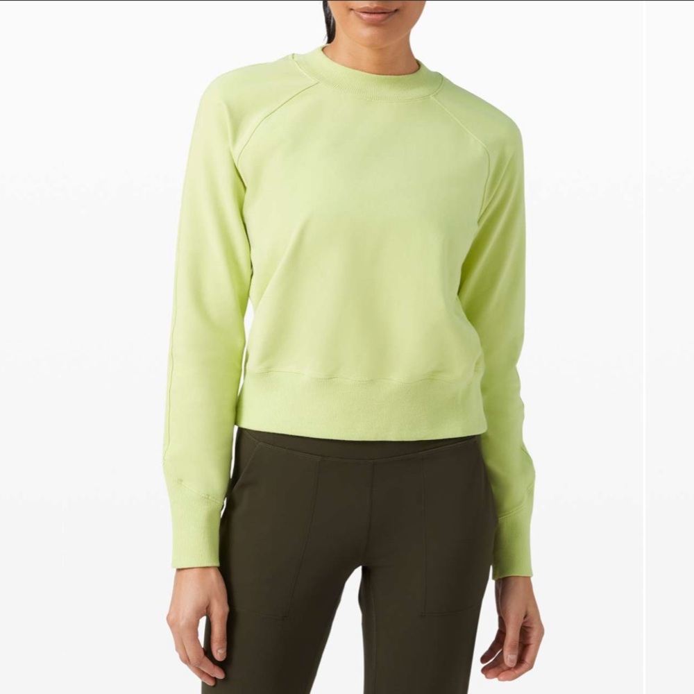Lululemon Ready to Roll Crew 6